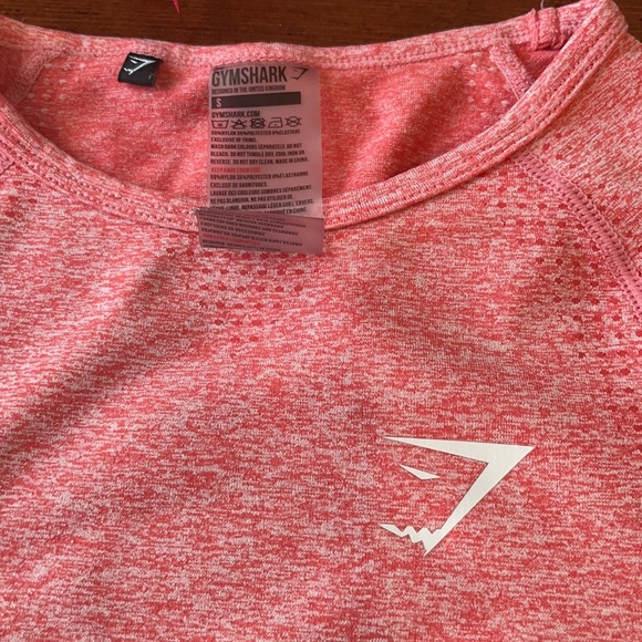 Perfect condition gymshark workout crop top - Picture 2 of 7